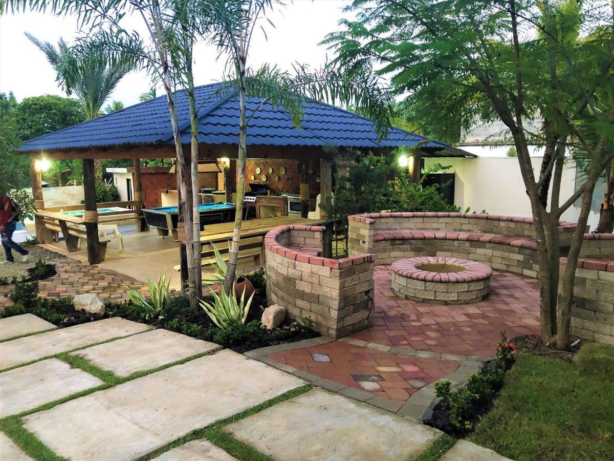 Villa Mi Patio By Hospedify - Hermosa Villa Con Mesa De Billar Y Rio Cristalino A 3 Min Un Pequeno Paraiso En Jarabacoa Dış mekan fotoğraf